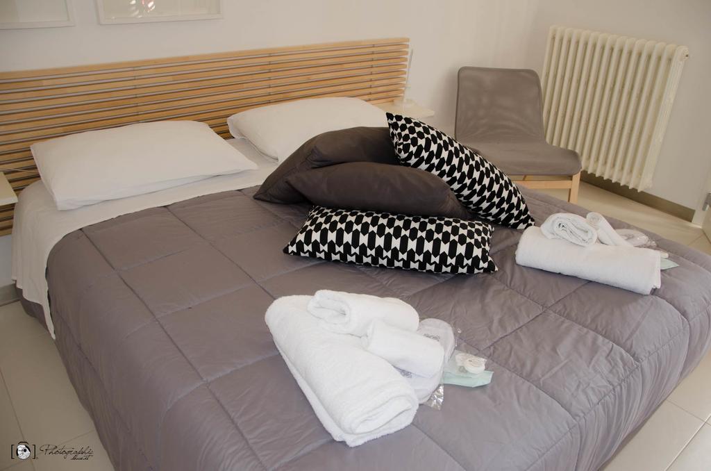 Rescio'S Rooms Cavallino di Lecce Bagian luar foto